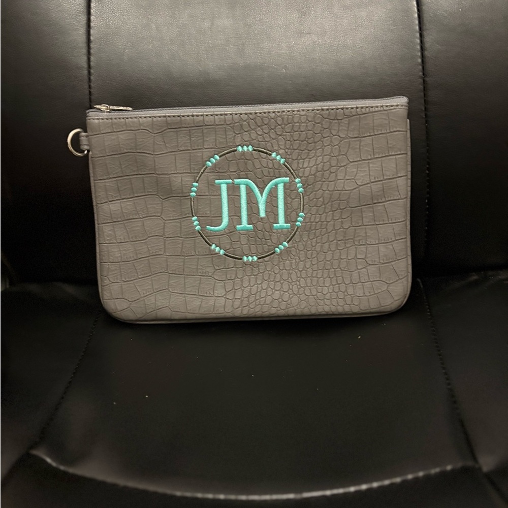 Rubie mini with print and personalization shown